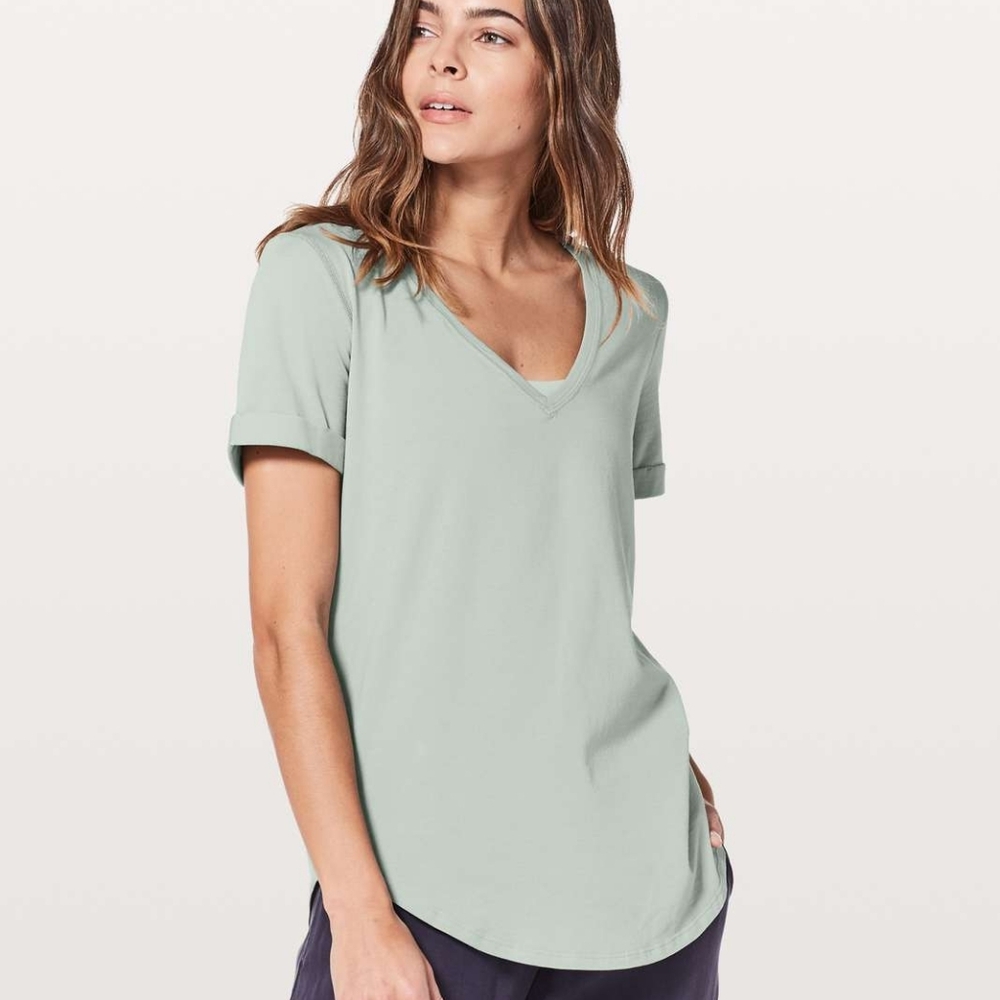 Lululemon Love V-Neck T-Shirt Palm Court